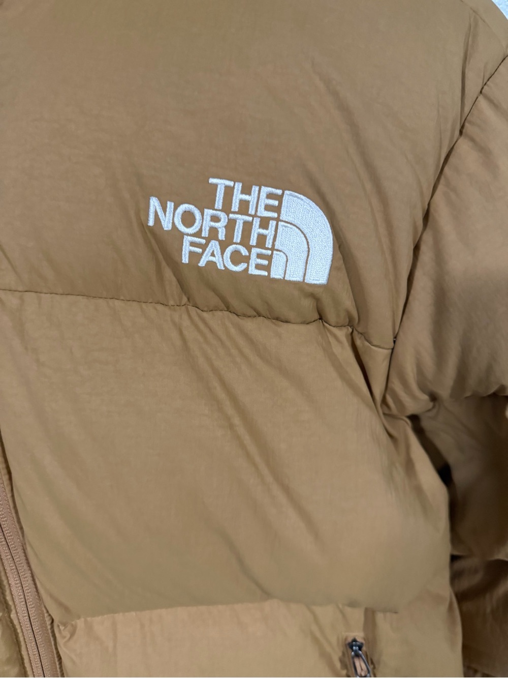 The North Face Women's almond butter Glacier Basin Parka with detachable scarf M - Picture 5 of 12